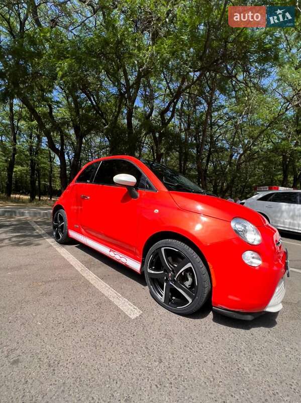 Купе Fiat 500e 2015 в Одессе