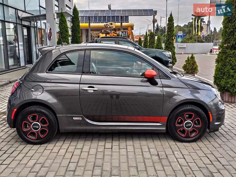Хэтчбек Fiat 500e 2014 в Киеве