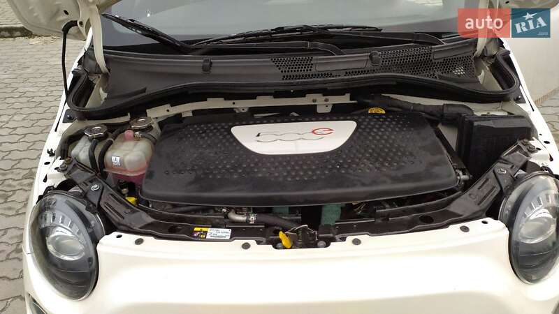 Хэтчбек Fiat 500e 2016 в Львове