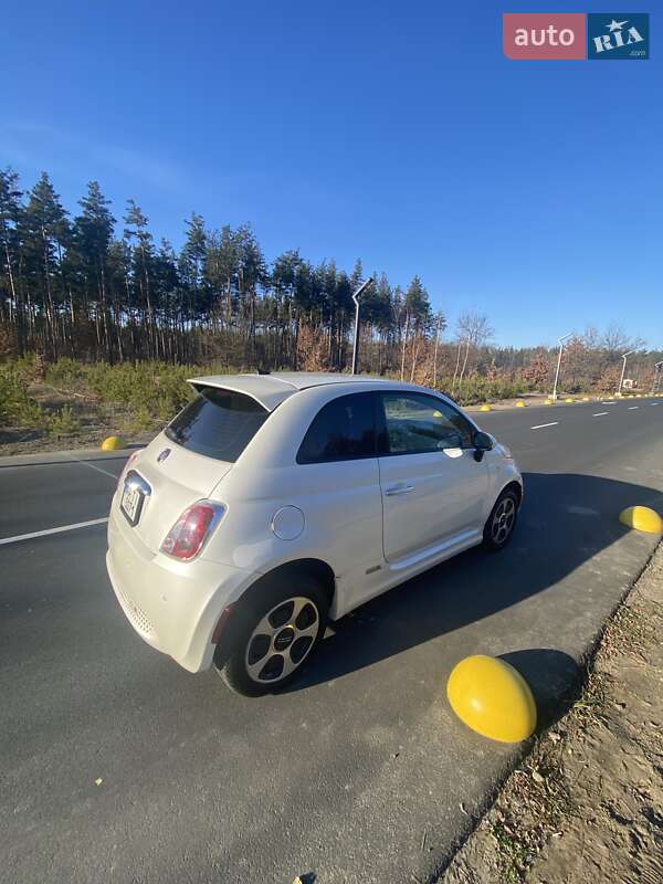 Хэтчбек Fiat 500e 2013 в Киеве