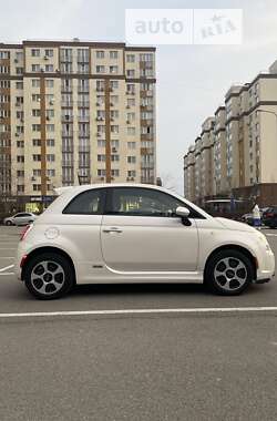 Хэтчбек Fiat 500e 2014 в Вишневом