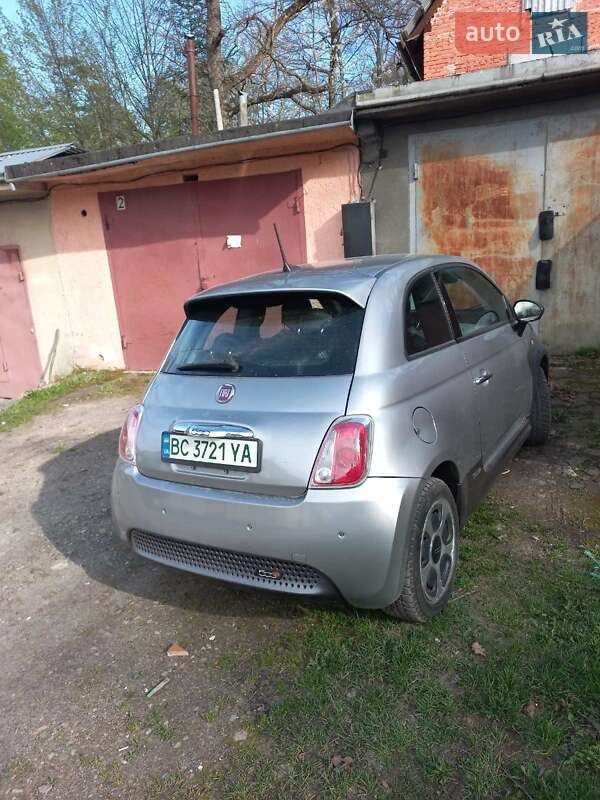Хетчбек Fiat 500e 2017 в Дрогобичі