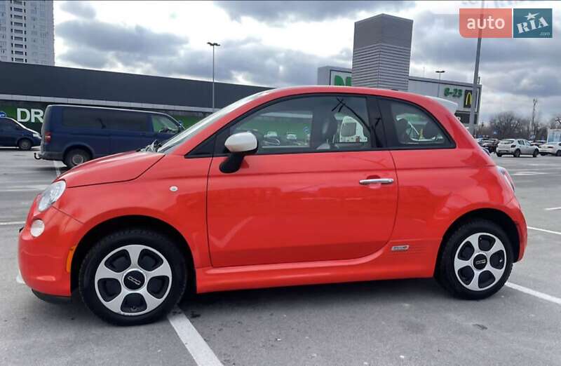 Хэтчбек Fiat 500e 2015 в Киеве