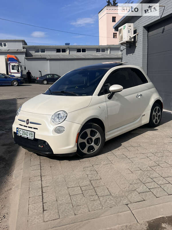 Хетчбек Fiat 500e 2014 в Львові