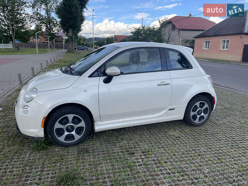 Хэтчбек Fiat 500e 2015 в Мукачево