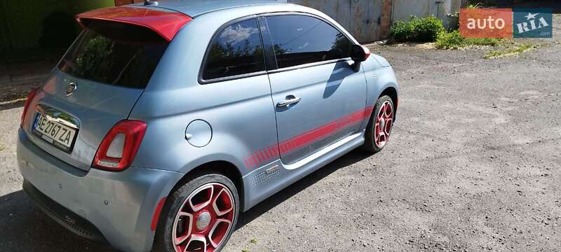 Хетчбек Fiat 500e 2015 в Дніпрі