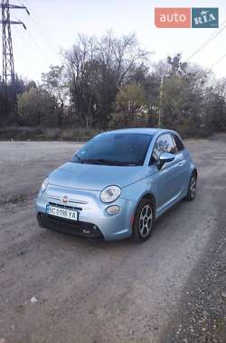 Хэтчбек Fiat 500e 2015 в Львове