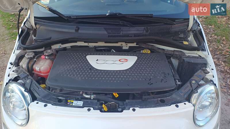 Хэтчбек Fiat 500e 2016 в Киеве фото 10 Хэтчбек Fiat 500e 2016 в Киеве