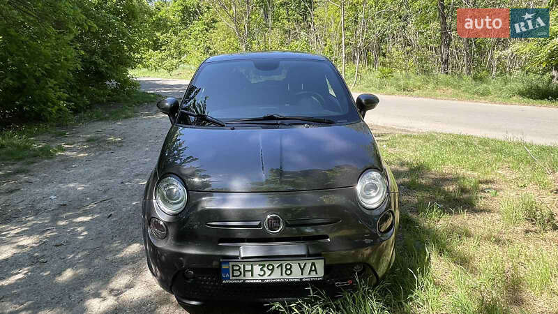 Fiat 500e 2015