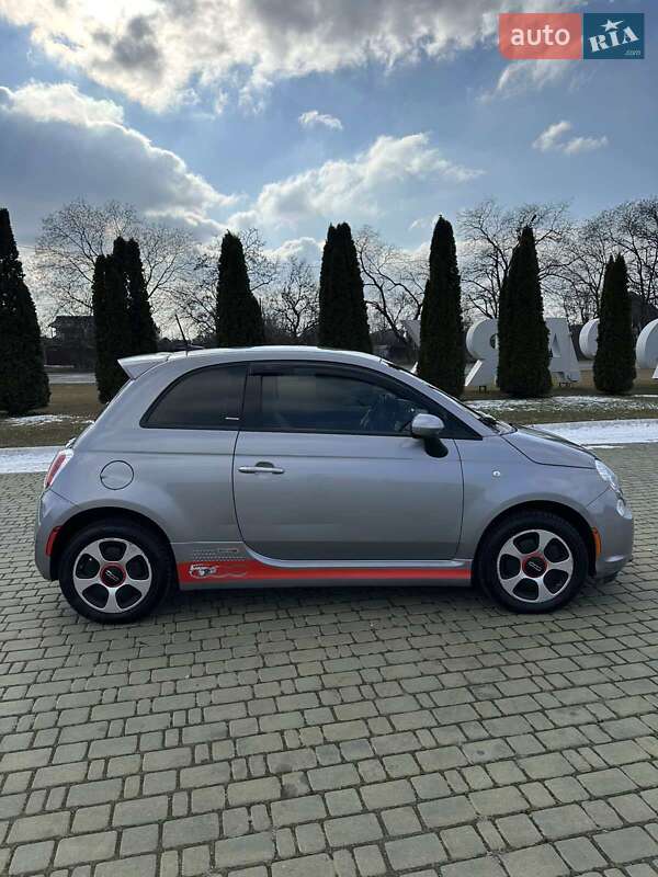 Хетчбек Fiat 500e 2015 в Києві