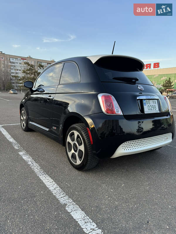 Хетчбек Fiat 500e 2013 в Миколаєві