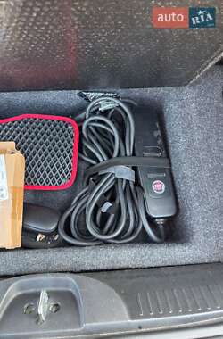 Хэтчбек Fiat 500e 2014 в 