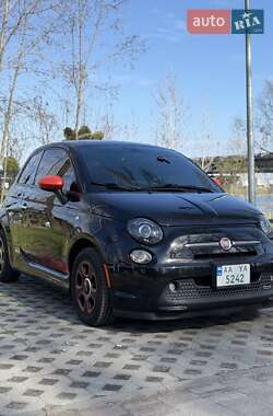 Хетчбек Fiat 500e 2017 в 