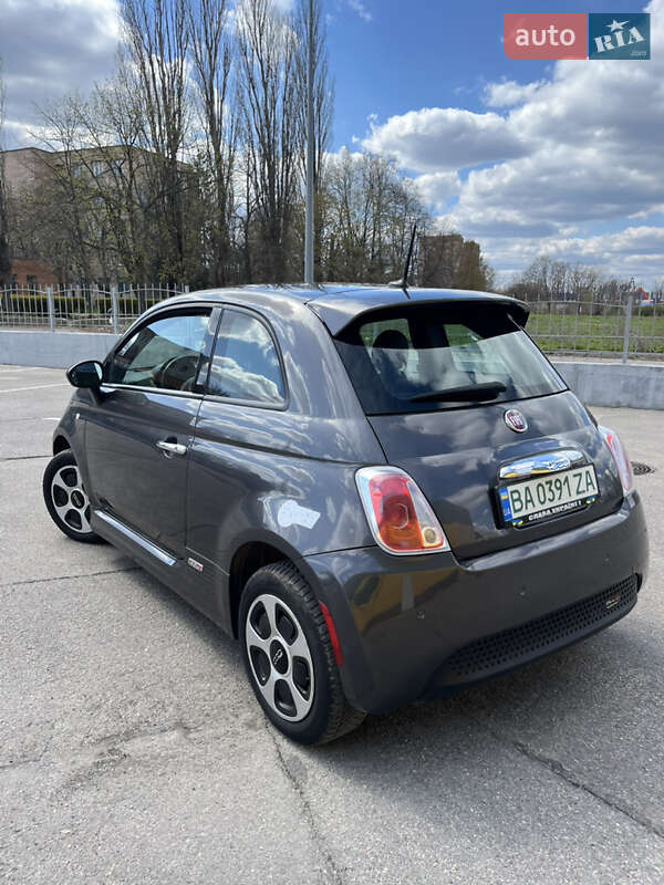 Хетчбек Fiat 500e 2015 в Кропивницькому