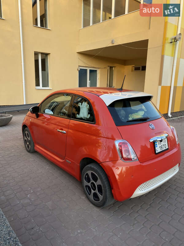 Хэтчбек Fiat 500e 2016 в Днепре
