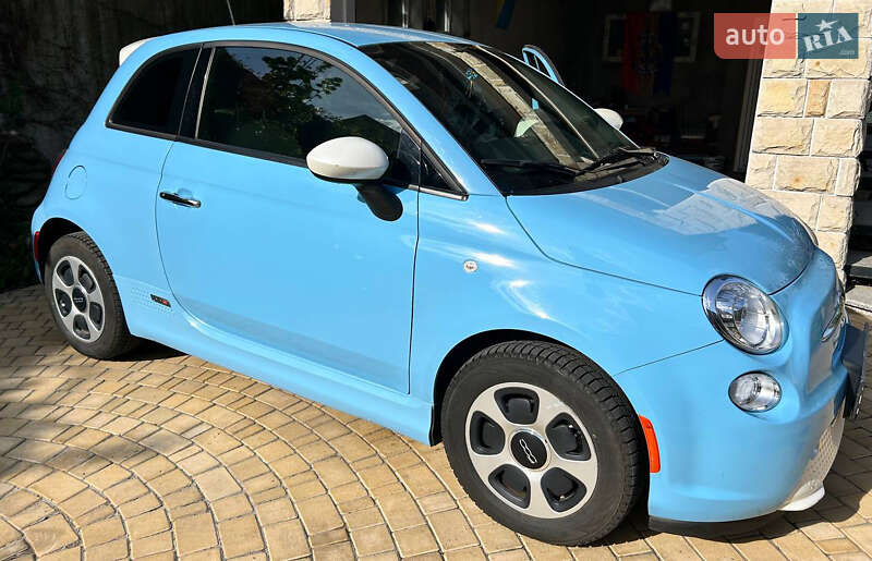 Fiat 500e 2015