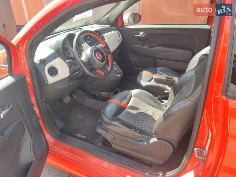 Хэтчбек Fiat 500e 2014 в Киеве