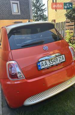 Хэтчбек Fiat 500e 2016 в 