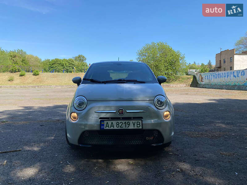 Хэтчбек Fiat 500e 2016 в Умани