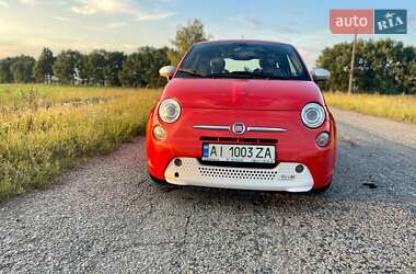 Хэтчбек Fiat 500e 2017 в 