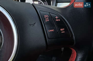 Хэтчбек Fiat 500e 2015 в 