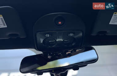 Хетчбек Fiat 500e 2015 в 