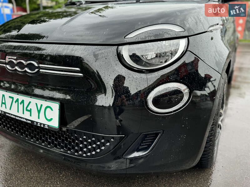 Хэтчбек Fiat 500e 2021 в Киеве