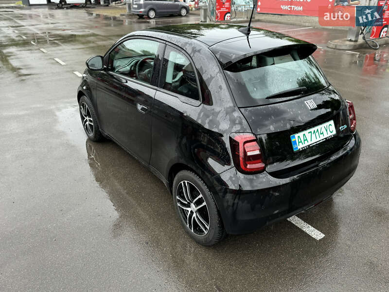 Хэтчбек Fiat 500e 2021 в Киеве