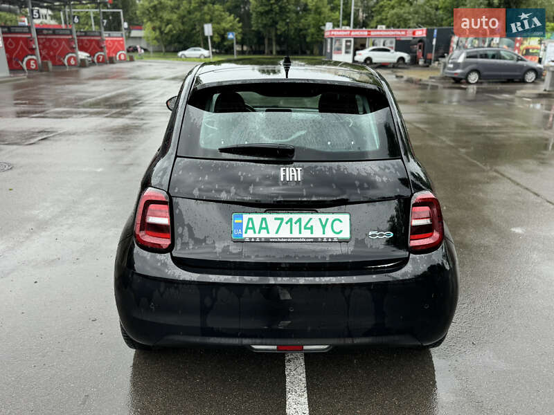 Хэтчбек Fiat 500e 2021 в Киеве