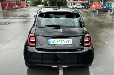 Хэтчбек Fiat 500e 2021 в 