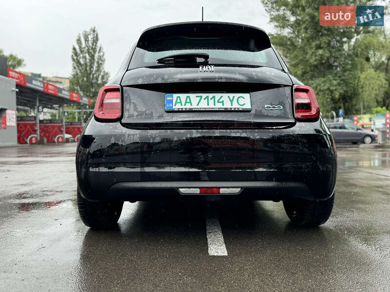 Хэтчбек Fiat 500e 2021 в Киеве
