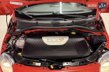 Хэтчбек Fiat 500e 2014 в 
