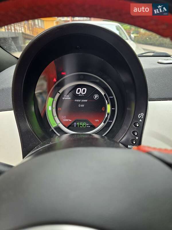 Хэтчбек Fiat 500e 2015 в Киеве