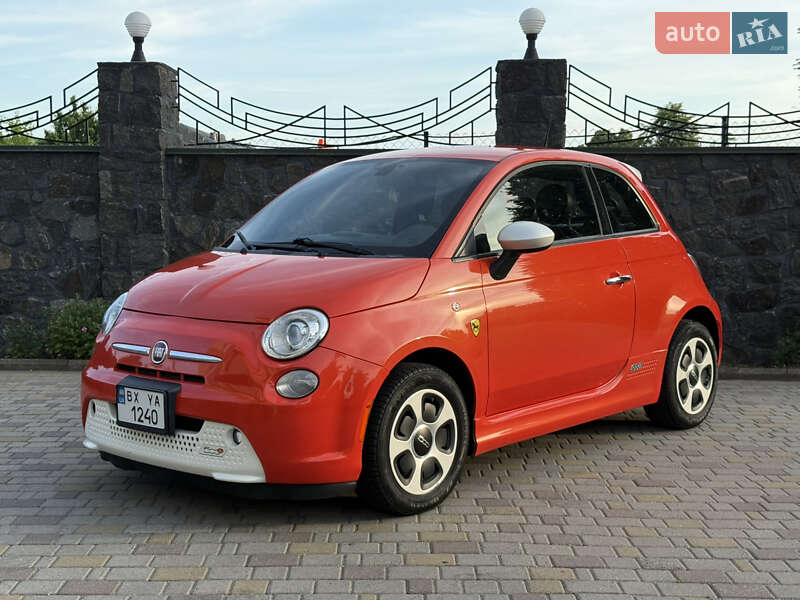 Хэтчбек Fiat 500e 2016 в 