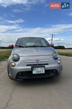 Хэтчбек Fiat 500e 2016 в 