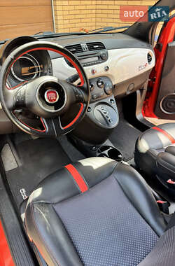 Хэтчбек Fiat 500e 2014 в 