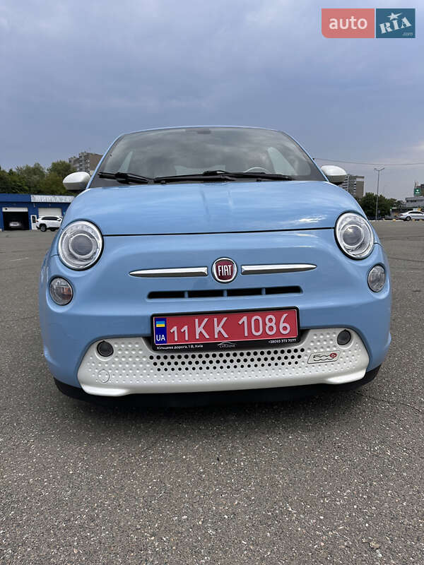 Хэтчбек Fiat 500e 2016 в Киеве
