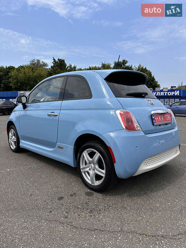 Хэтчбек Fiat 500e 2016 в Киеве