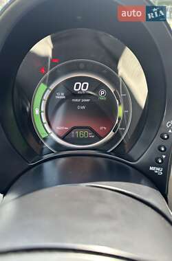 Хэтчбек Fiat 500e 2016 в 