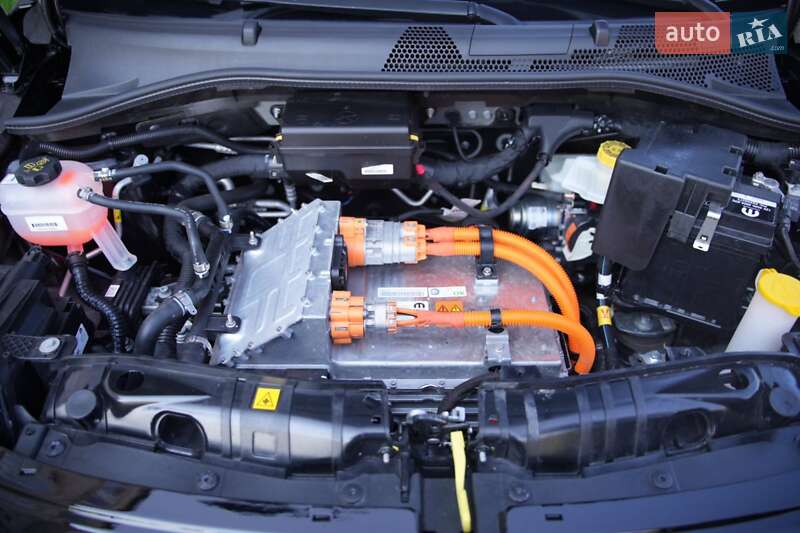 Хэтчбек Fiat 500e 2023 в Львове