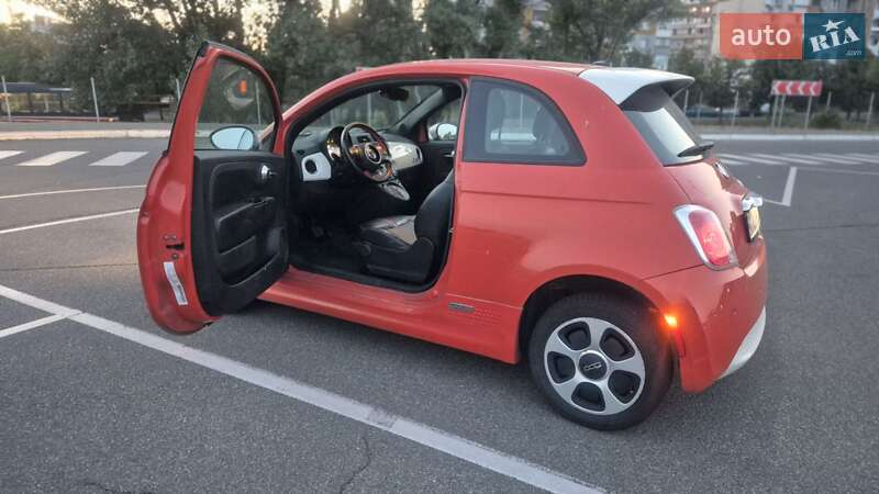 Хэтчбек Fiat 500e 2014 в Киеве
