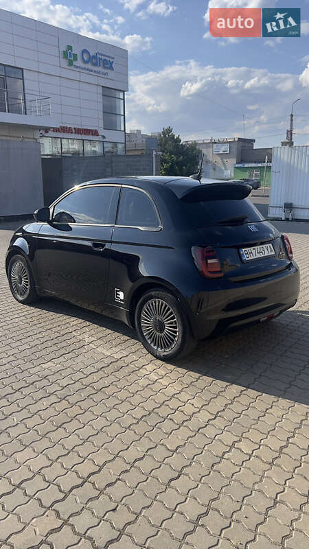 Хэтчбек Fiat 500e 2021 в Черноморске