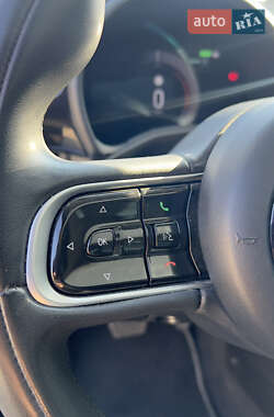 Хэтчбек Fiat 500e 2021 в 