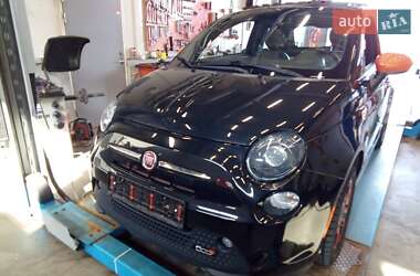 Хетчбек Fiat 500e 2015 в 