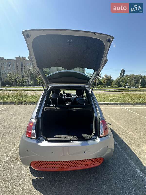 Хэтчбек Fiat 500e 2016 в Киеве фото 4 Хэтчбек Fiat 500e 2016 в Киеве