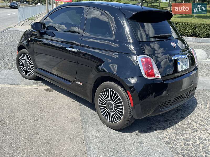 Хетчбек Fiat 500e 2015 в Дніпрі
