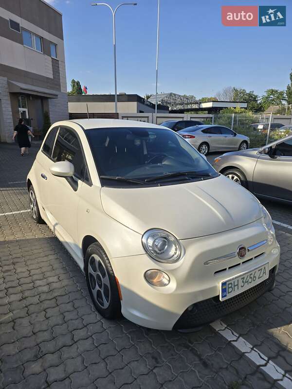 Fiat 500e 2015
