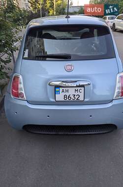 Хэтчбек Fiat 500e 2014 в 