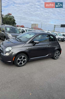 Хэтчбек Fiat 500e 2017 в 