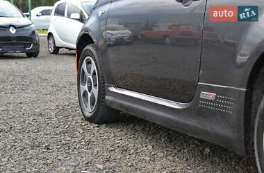 Хэтчбек Fiat 500e 2015 в 
